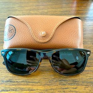 Ray Ban New Wayfarer sunglasses (tortoise)